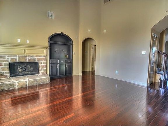 2nd image of 6209 Whetstone Dr