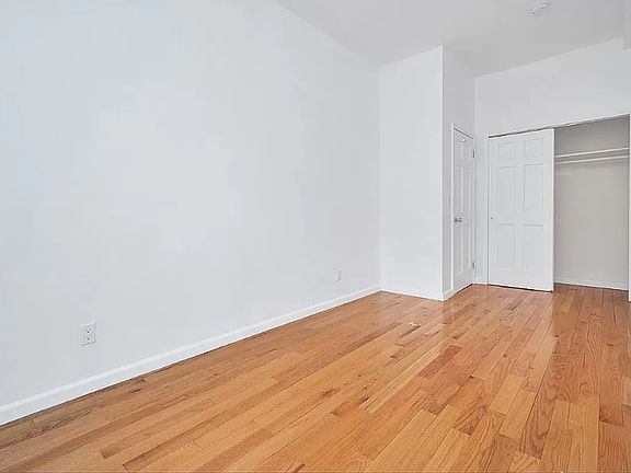 5th image of 838 Herkimer St APT 3R