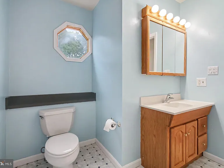 1702 Oakfield Ave — Photo 11