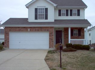 16 Bayhill Village Ct, O'Fallon, MO 63368