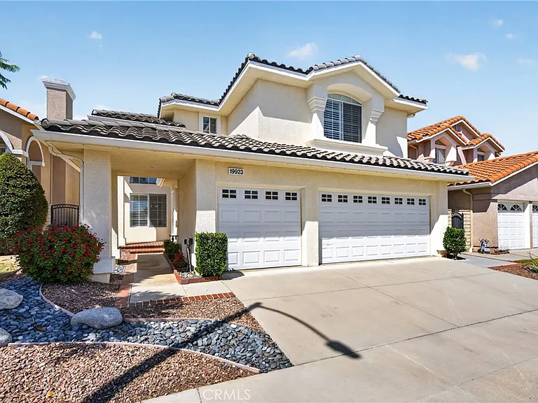 19923 Mid Pines Ln — Photo 2