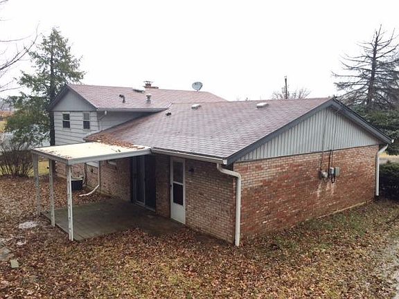 2nd image of 2283 Fairgreen Dr