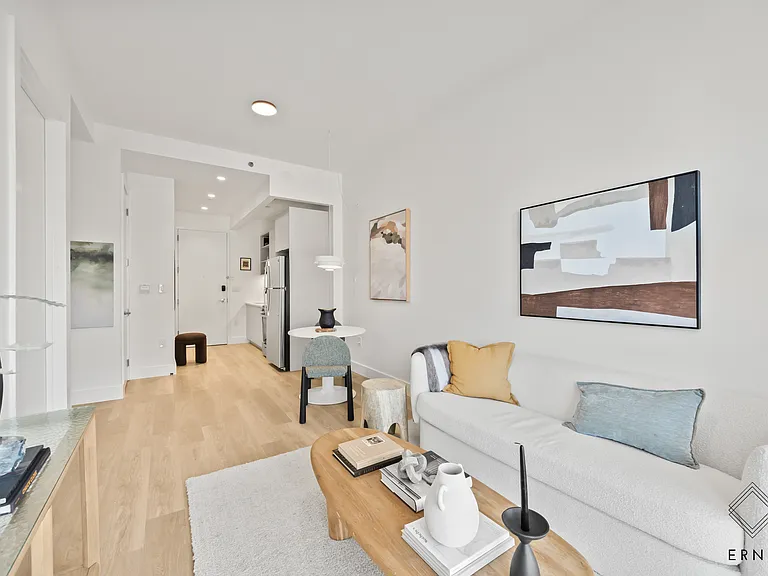 354 E 28th St #3J — Photo 11