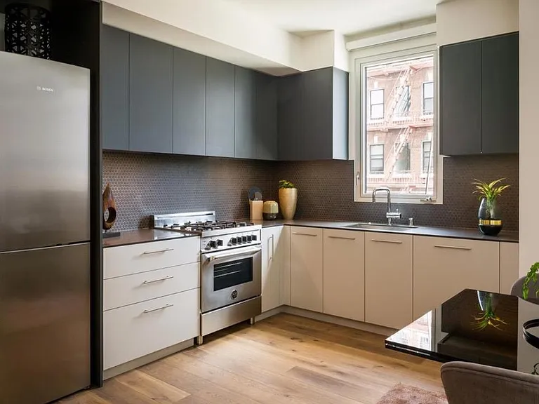 11 Franklin St #601 — Photo 16