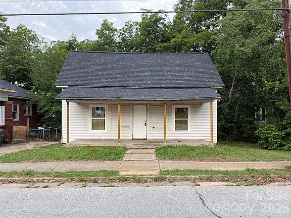 2nd image of 305 W Harrison St
