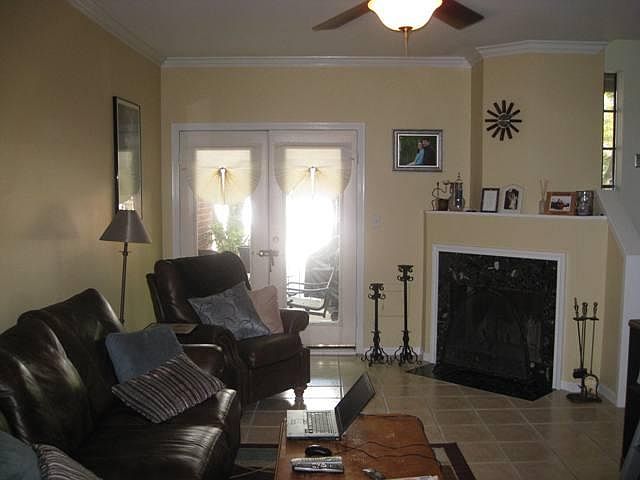 1st image of 2110 Stanford St #2110