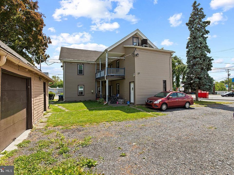 2nd image of 100 2nd St