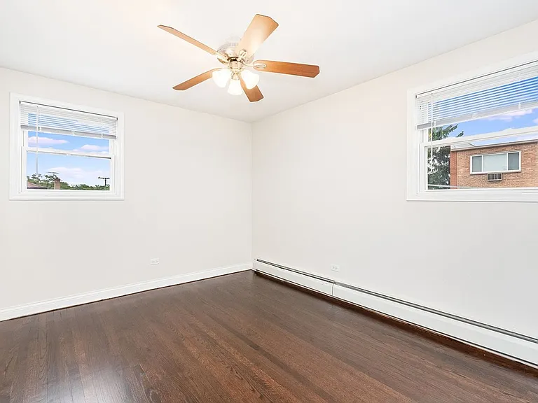 4629 Main St #3B — Photo 4