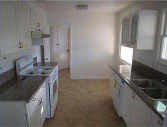 4th image of 268 Maronde Way