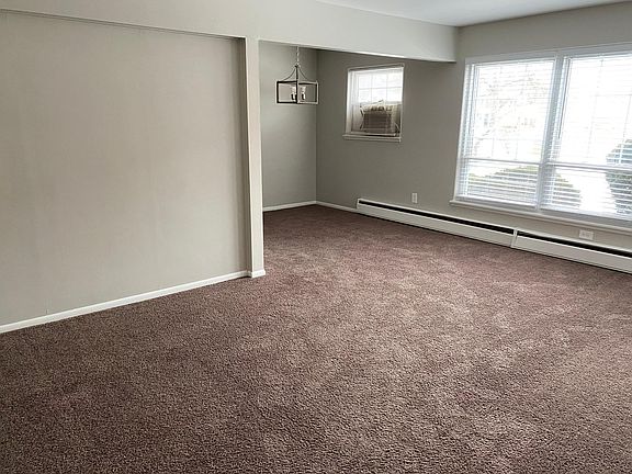 3rd image of 3225 Benjamin Ave APT 1