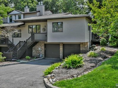 60 Peach Hill Ct, Ramsey, NJ, 07446