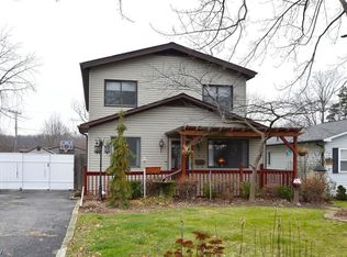 4976 Forest Rd, Mentor, OH 44060