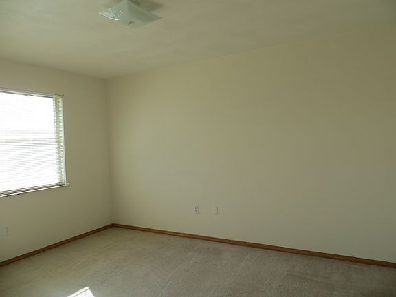 3rd image of 3855 Jodi Dr
