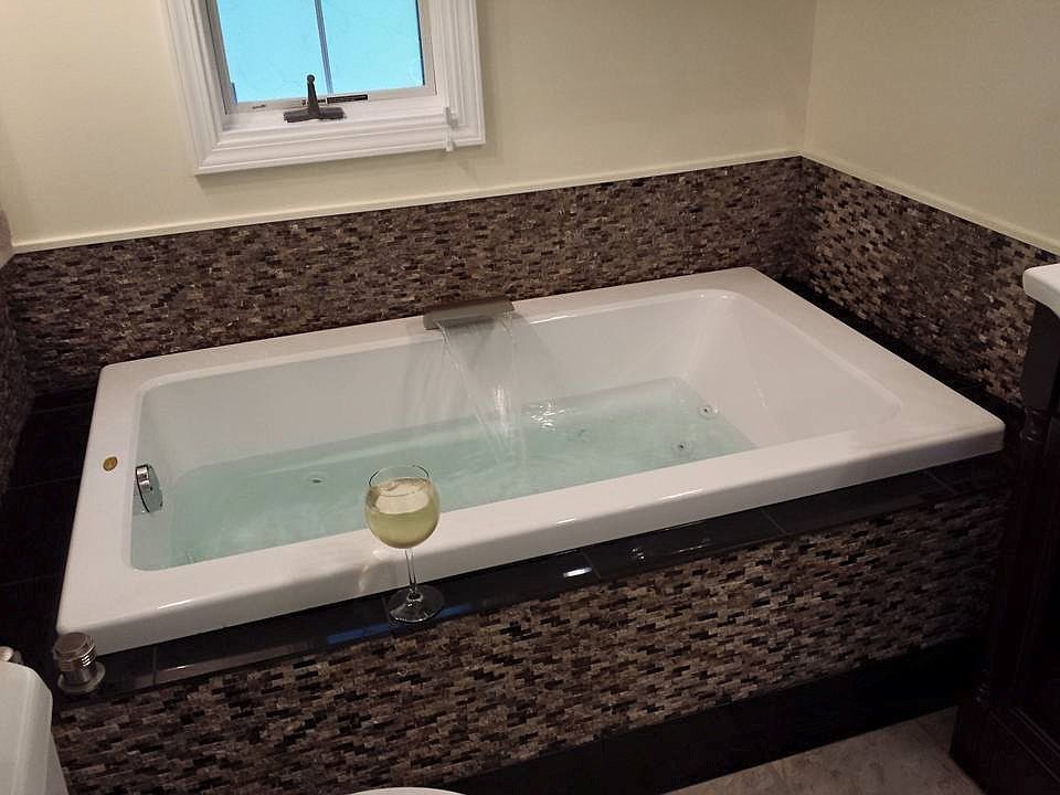 Jet Tub