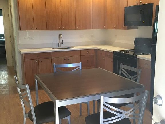 5th image of 2437 Piedmont Ave APT 302