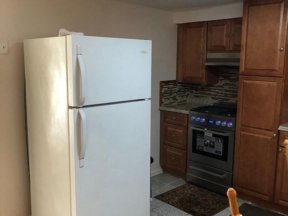 5th image of 4028 Francis Lewis Blvd