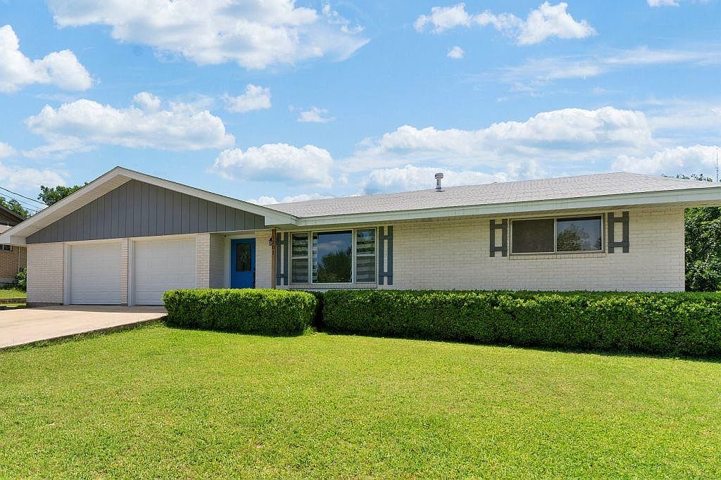 1201 Lytle St, Kerrville, TX 78028 Zillow