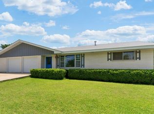 1201 Lytle St, Kerrville, TX 78028