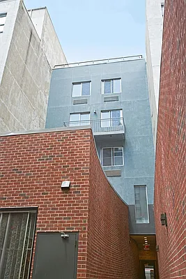 Rented by REAL New York | media 28