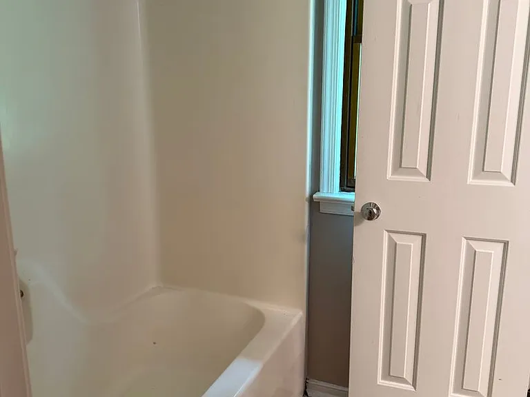 2705 Lawland Dr — Photo 22
