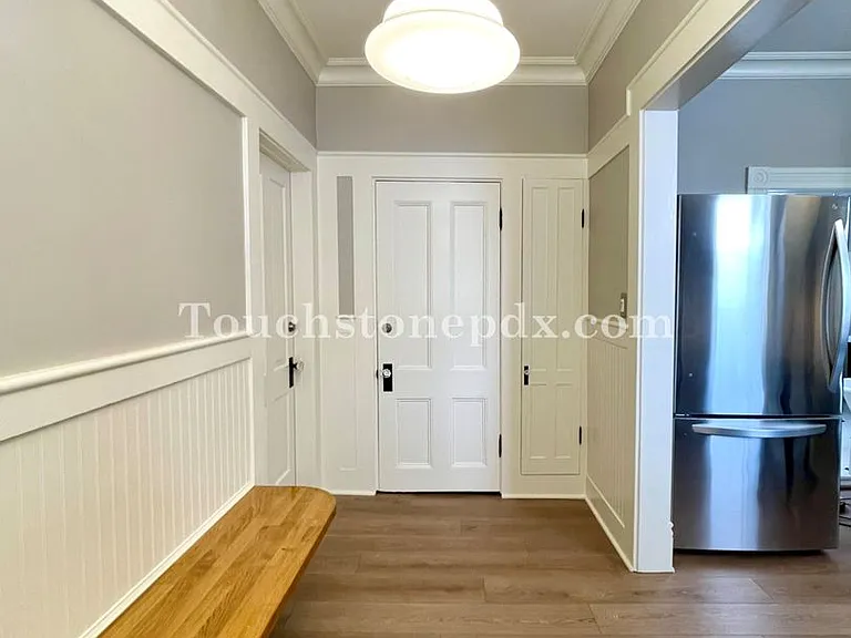 2225 NW Wilson St — Photo 18