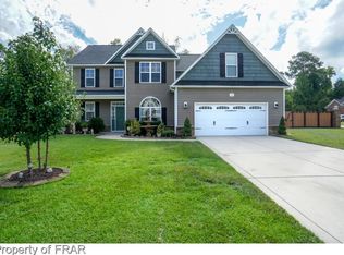 1602 Racehorse Ct, Parkton, NC 28371