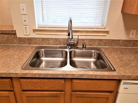 4th image of 2313 Homewood Ln