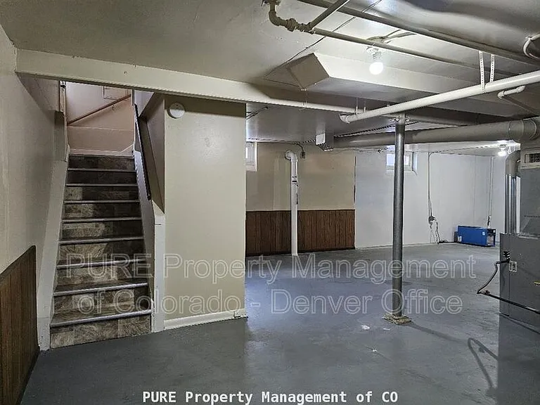 772 N Forest St — Photo 11