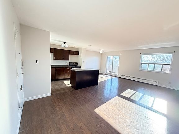 3rd image of 20 Bradmon Dr #505