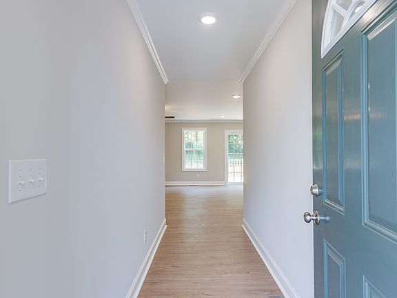 4th image of 123 Fiddlers Ct Lot 9