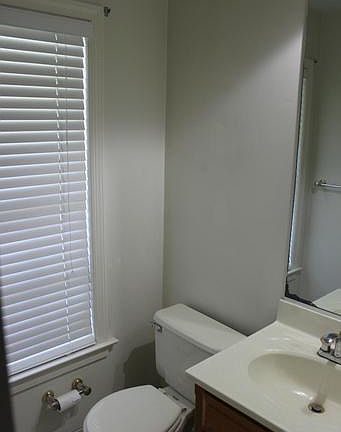 5th image of 248 Poe Ct