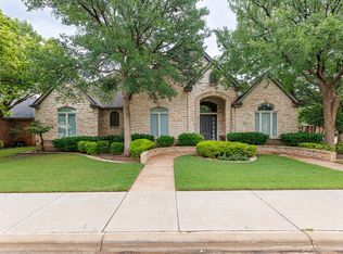 9809 Topeka Ave, Lubbock, TX 79424