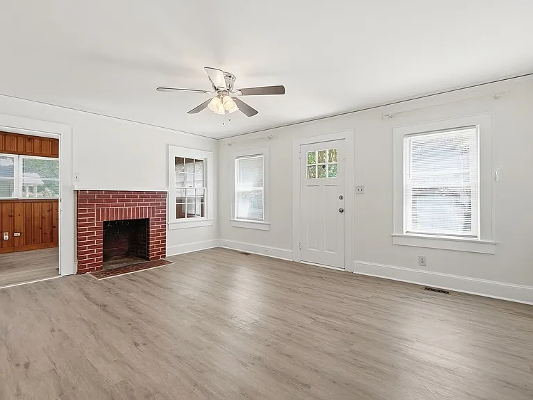 108 Eagle Rd — Photo 4