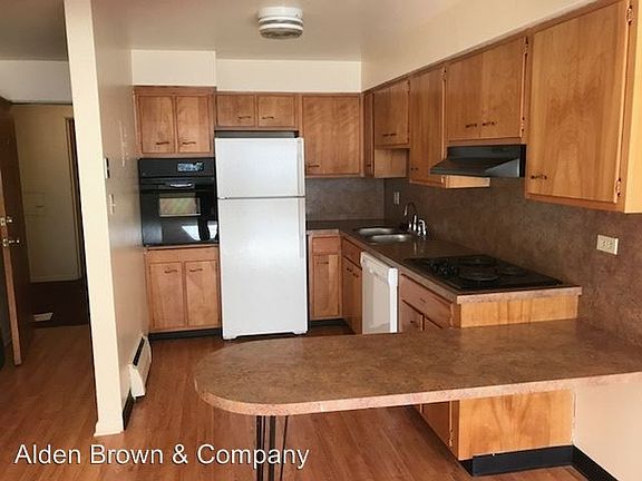 3rd image of 945 N Ogden St APT 305