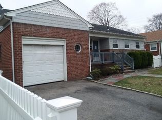 307 Peninsula Blvd, Lynbrook, NY 11563