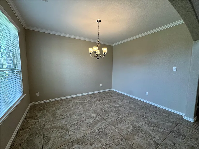 718 S Chamfer Way — Photo 17