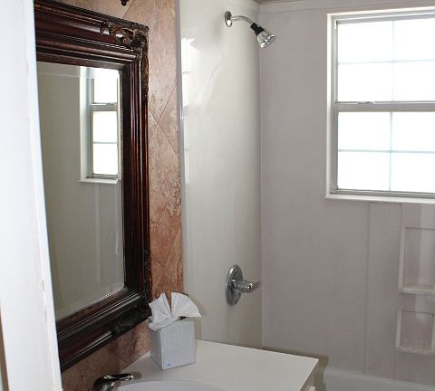 4th image of 2512 35th St