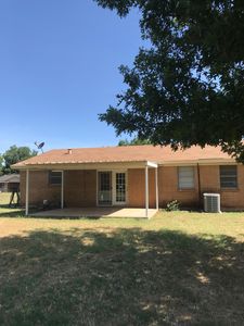 607 W Rebecca Ave, Iowa Park, TX, 76367