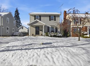 3827 Grantley Rd, Toledo, OH 43613