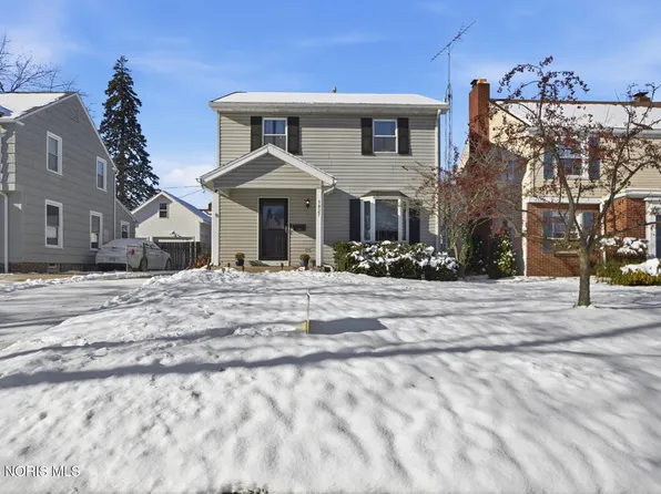 3827 Grantley Rd, Toledo, OH 43613