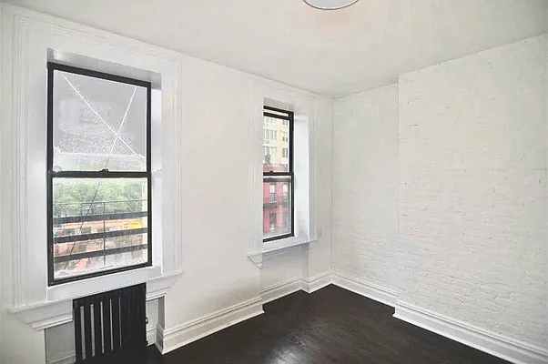 Rented by Corcoran | media 12