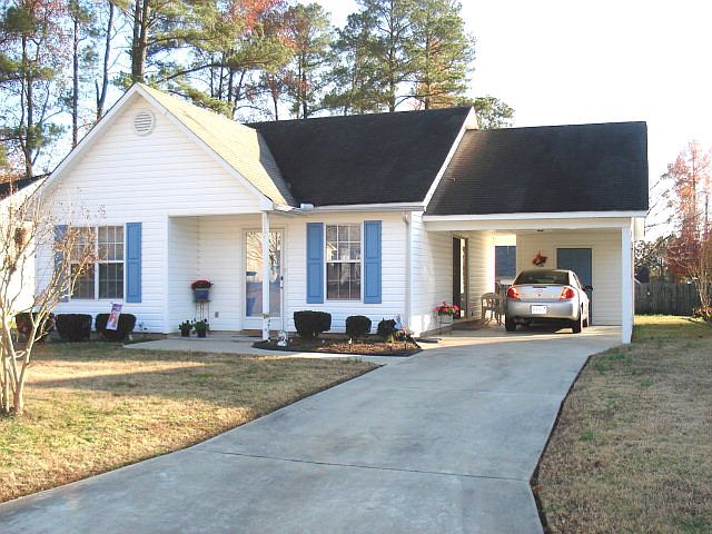 1st image of 117 Killian Ct