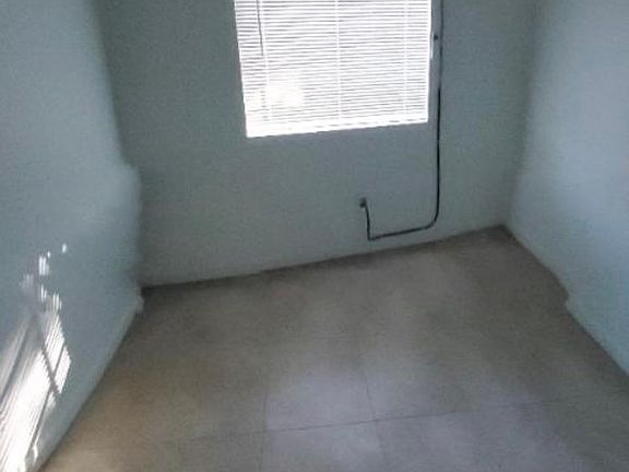 3rd image of 66124 Acoma Ave APT B