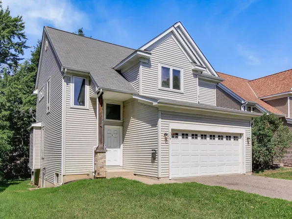 770 1st Ave NW, New Brighton, MN 55112
