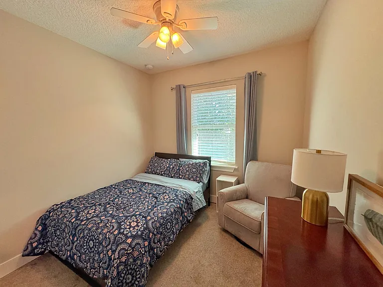 2523 Oleander St — Photo 47