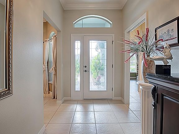 4th image of 2149 Elton Pl