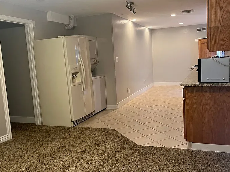 339 N 600 E — Photo 3