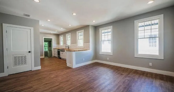2583 Park St — Photo 6