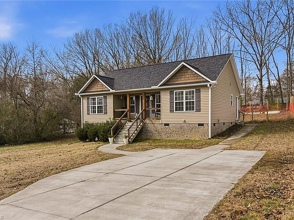 3rd image of 128 Kendall Mill Rd