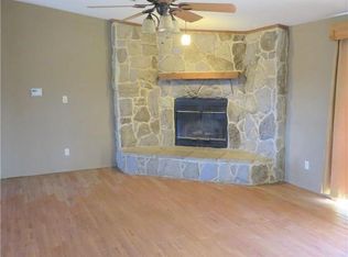 380 Cagle Crow Rd, Mansfield, TX 76063